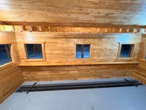 Trou de pêche aux poissons des chenaux